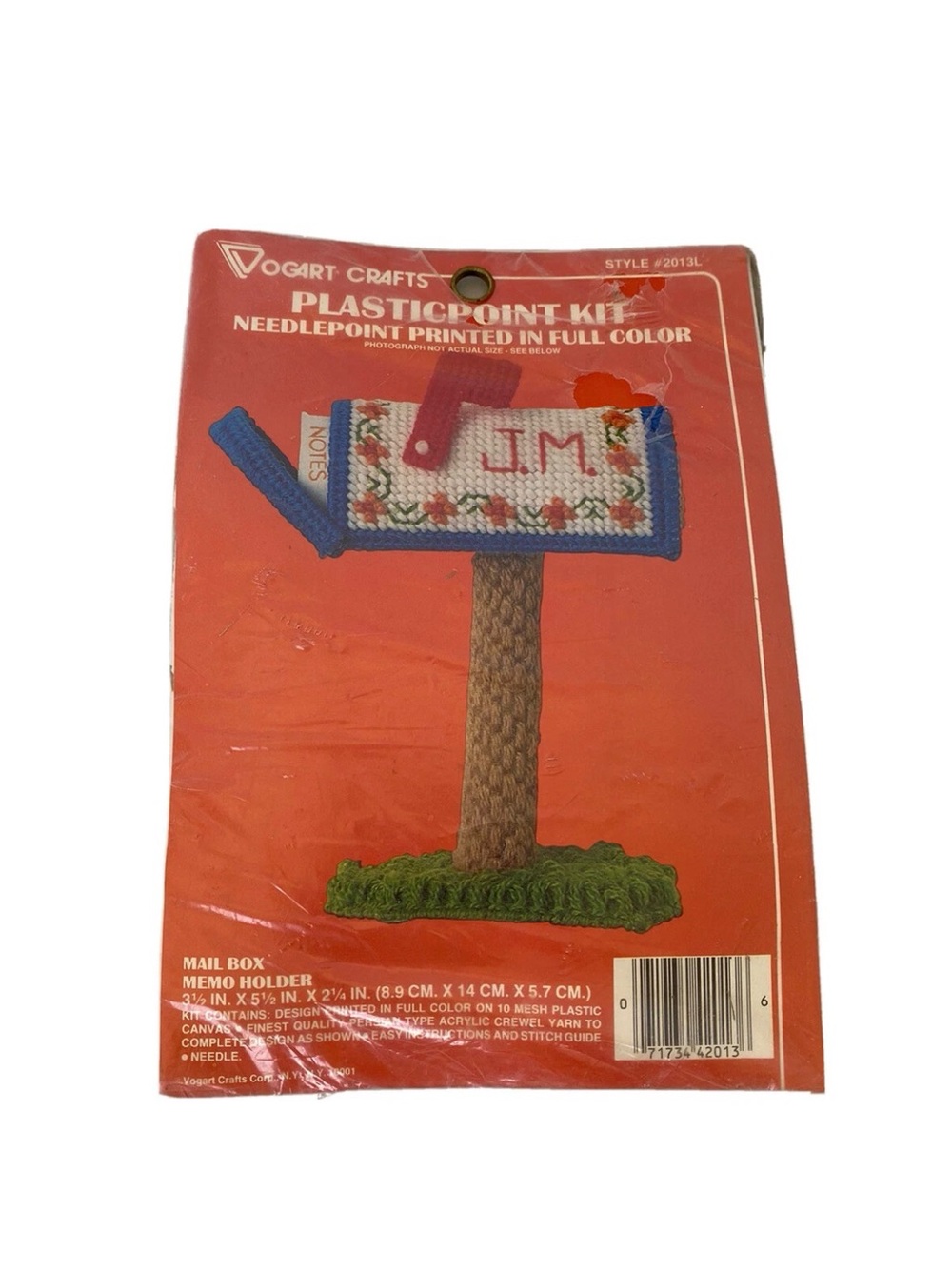 Vintage Vogart Crafts Plasticpoint Mail Box Memo Holder Needlepoint Kit 2013L